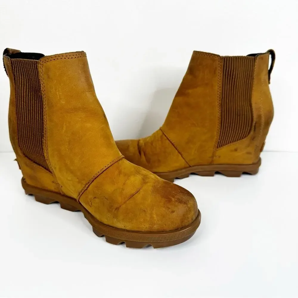 Sorel Joan Of Arctic Leather Wedge Chelsea Boot Camel Tan Size 8 NL3022-224